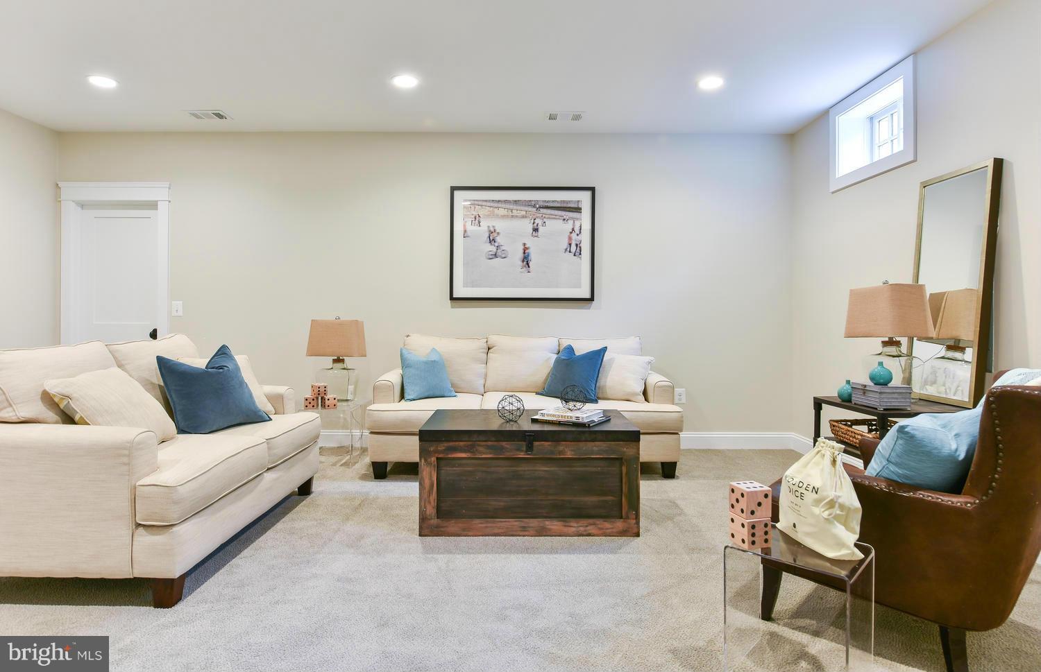 BEVERLEY HILLS - Residential