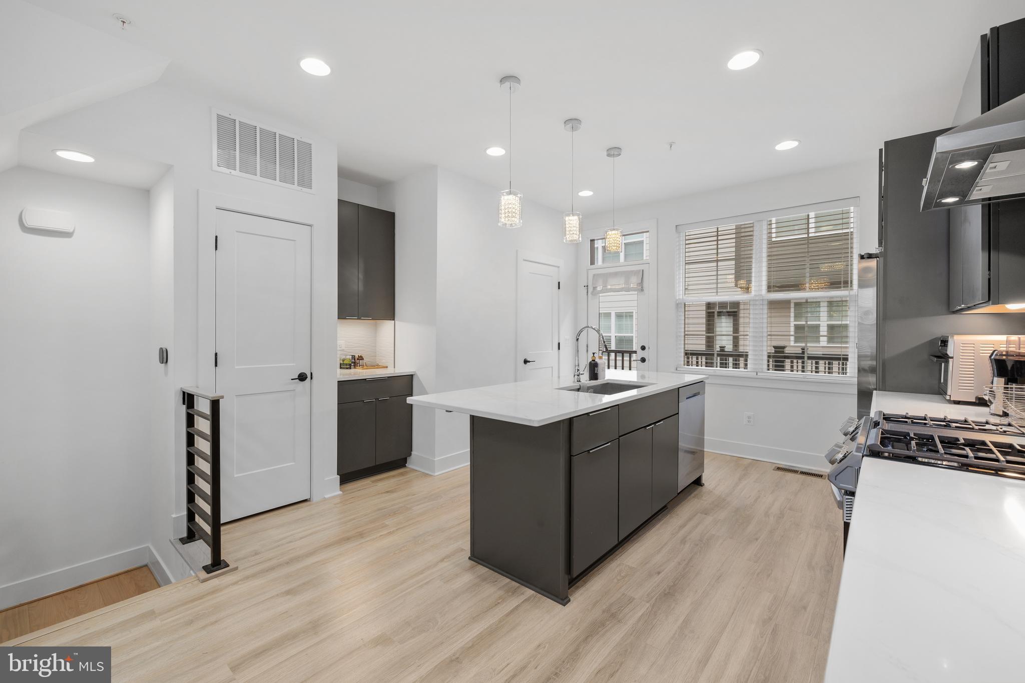 GRAHAM PARK - Residential