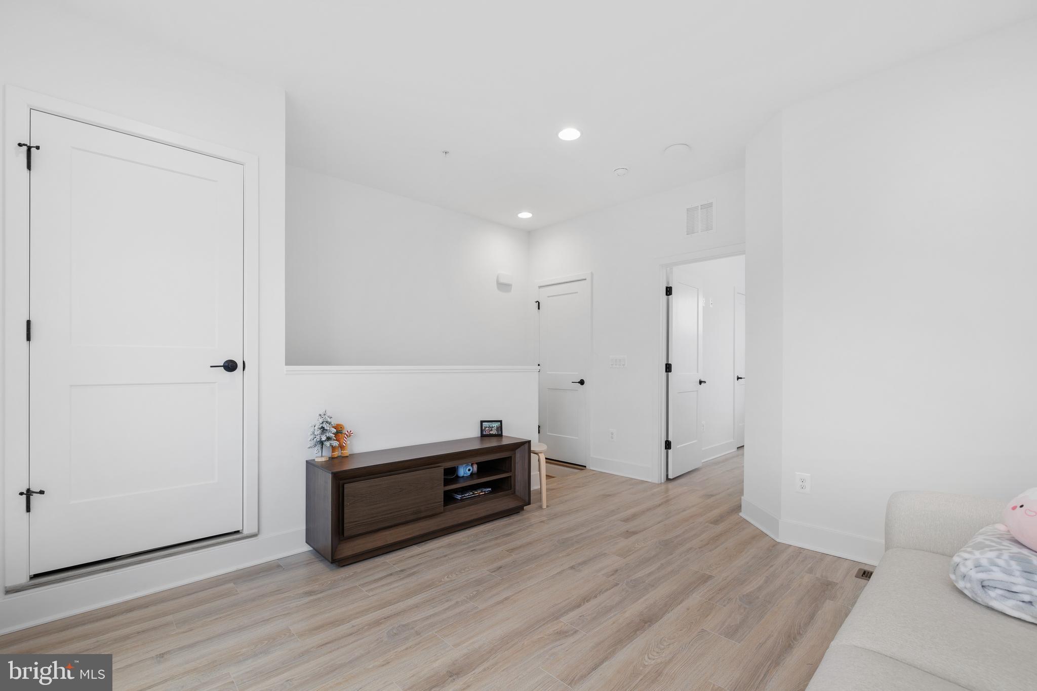 GRAHAM PARK - Residential