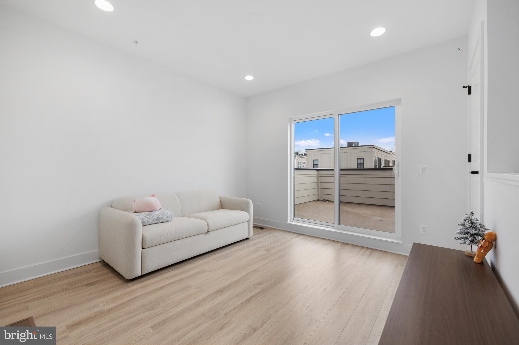 GRAHAM PARK - Residential