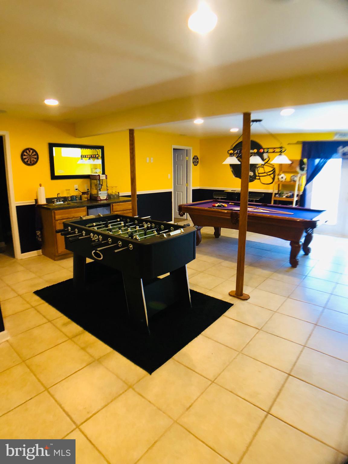 FORT HILL FARMS - Residential