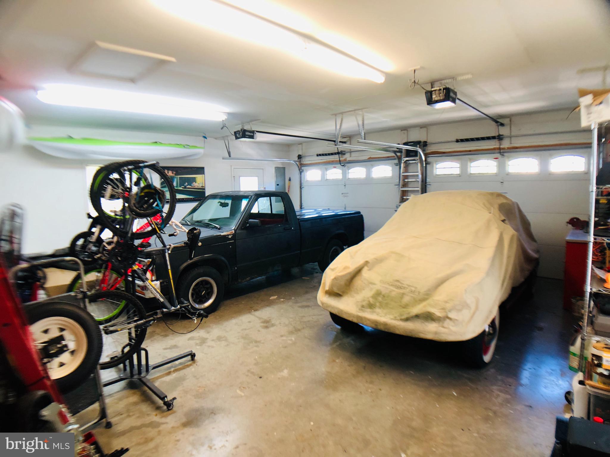 FORT HILL FARMS - Residential