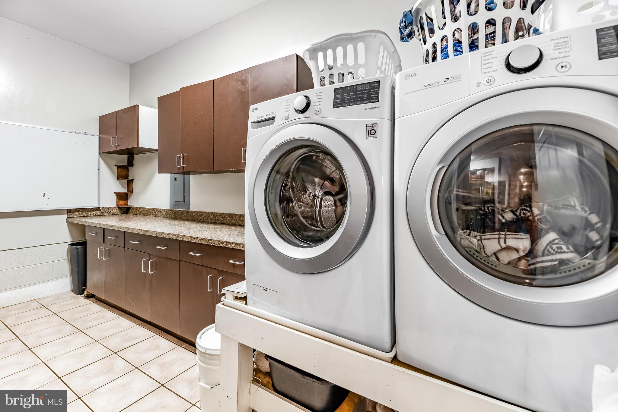 KENWOOD BEACH - Residential