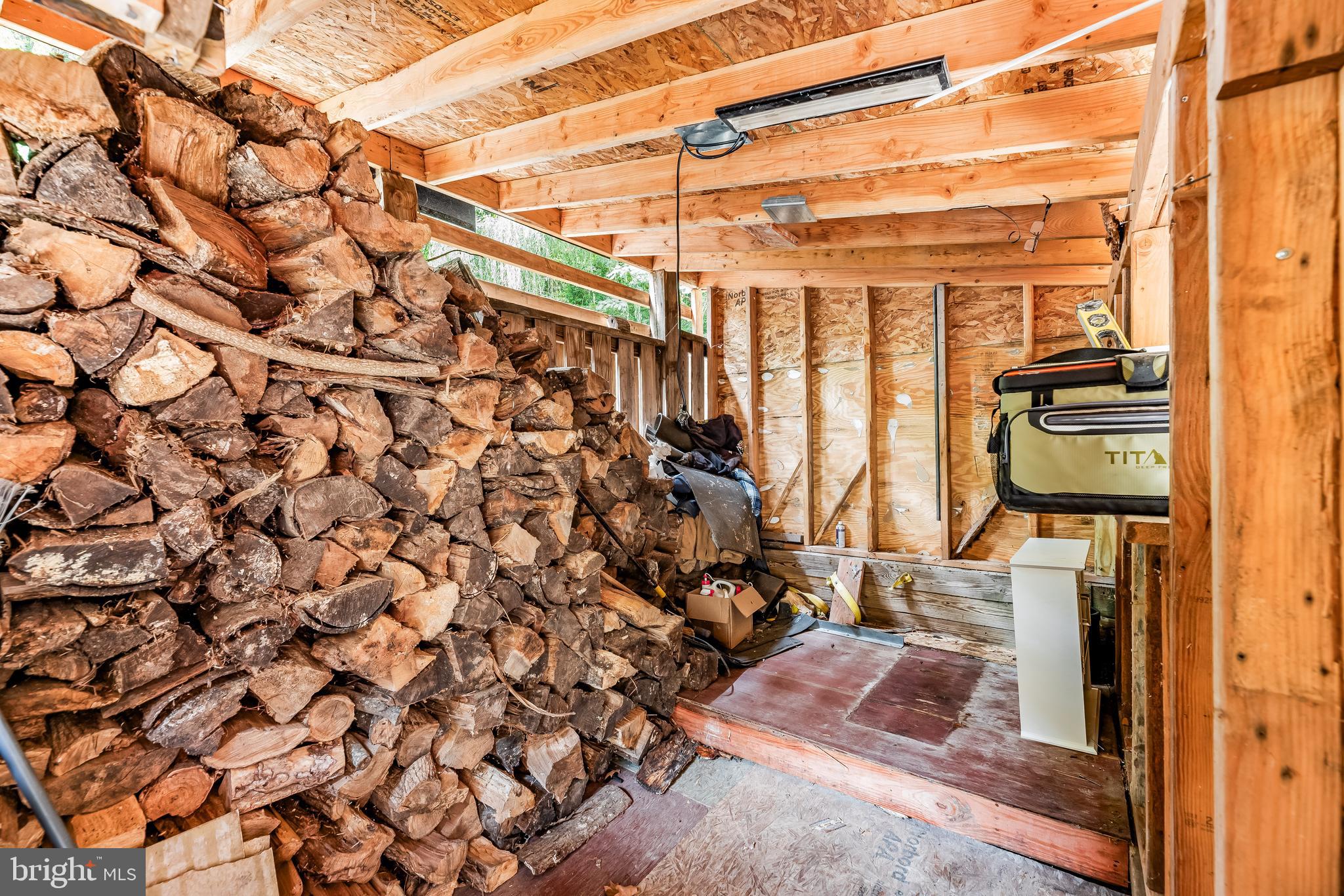 KENWOOD BEACH - Residential