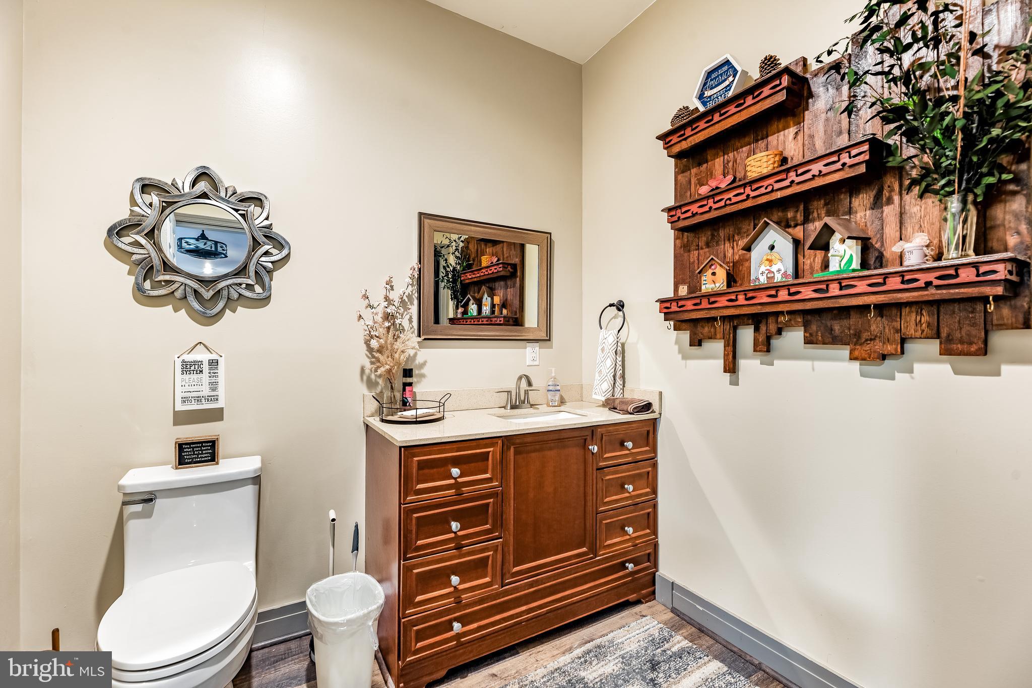 KENWOOD BEACH - Residential