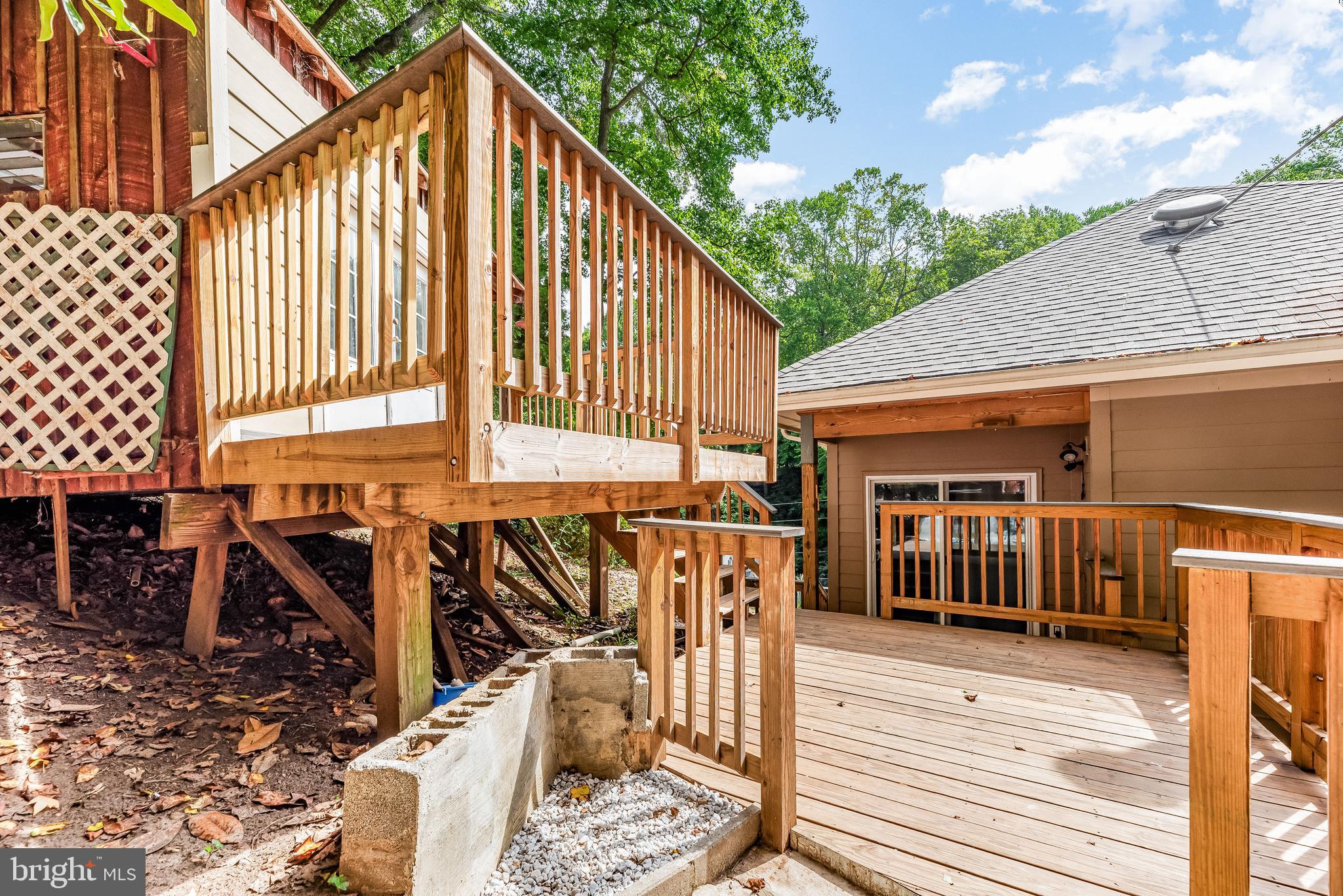 KENWOOD BEACH - Residential