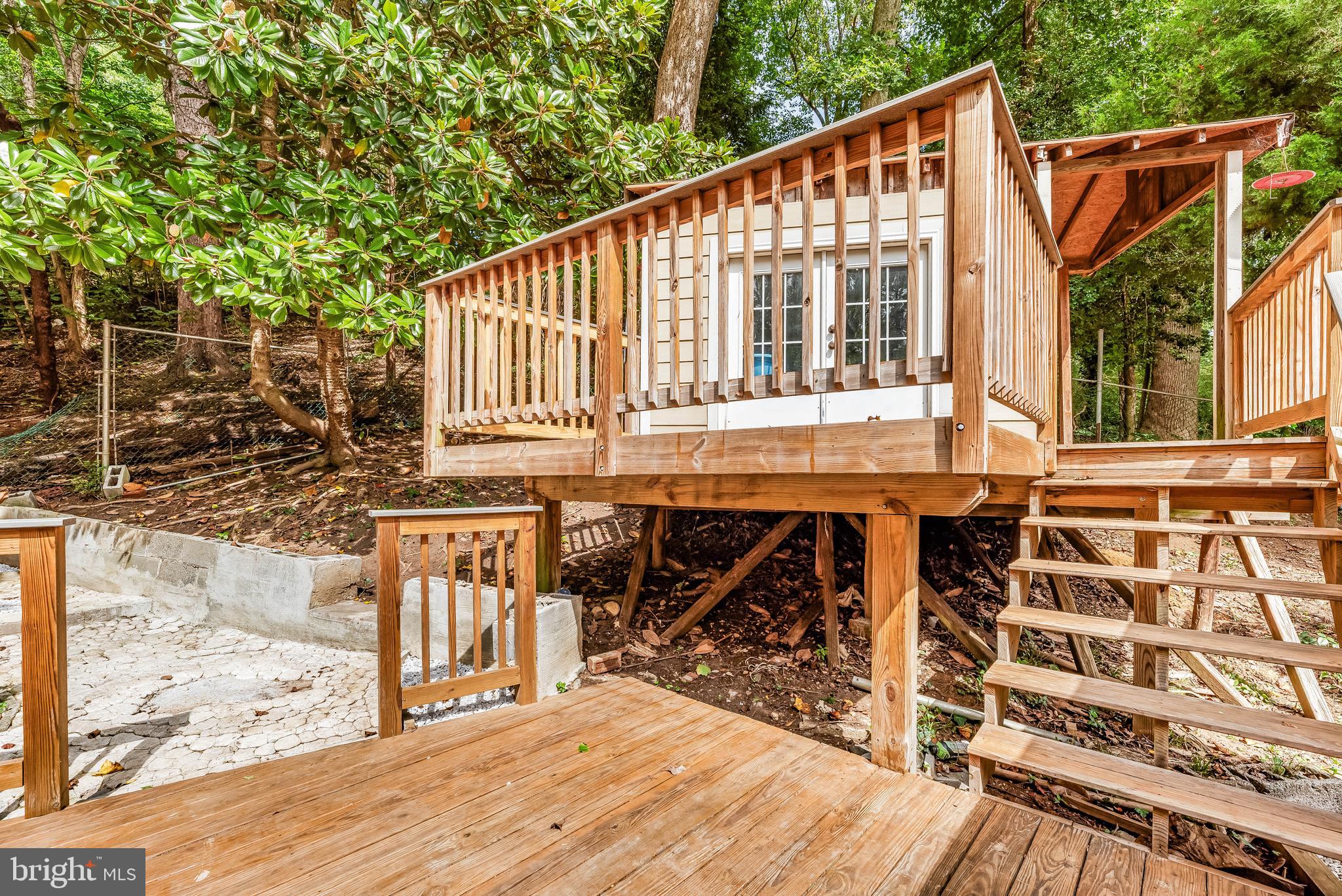 KENWOOD BEACH - Residential