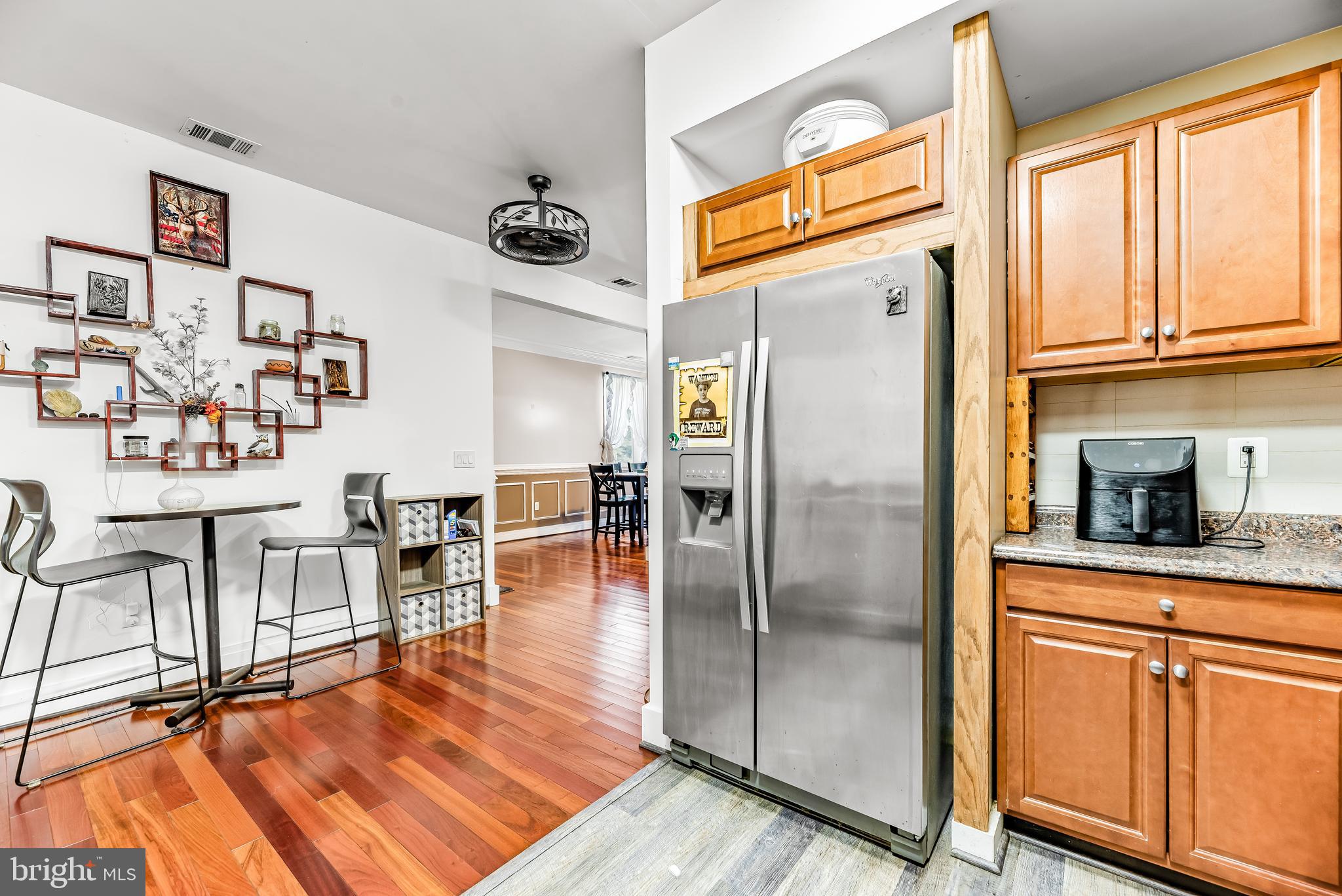 KENWOOD BEACH - Residential