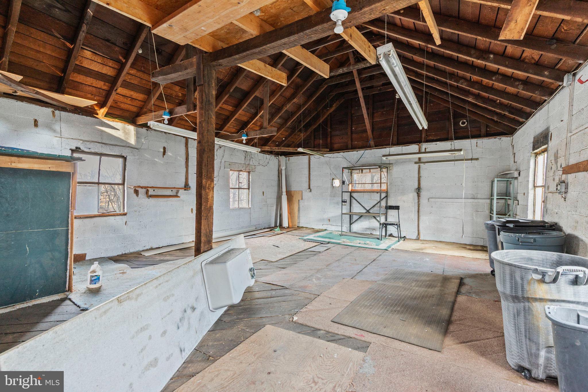 FREELAND - Residential