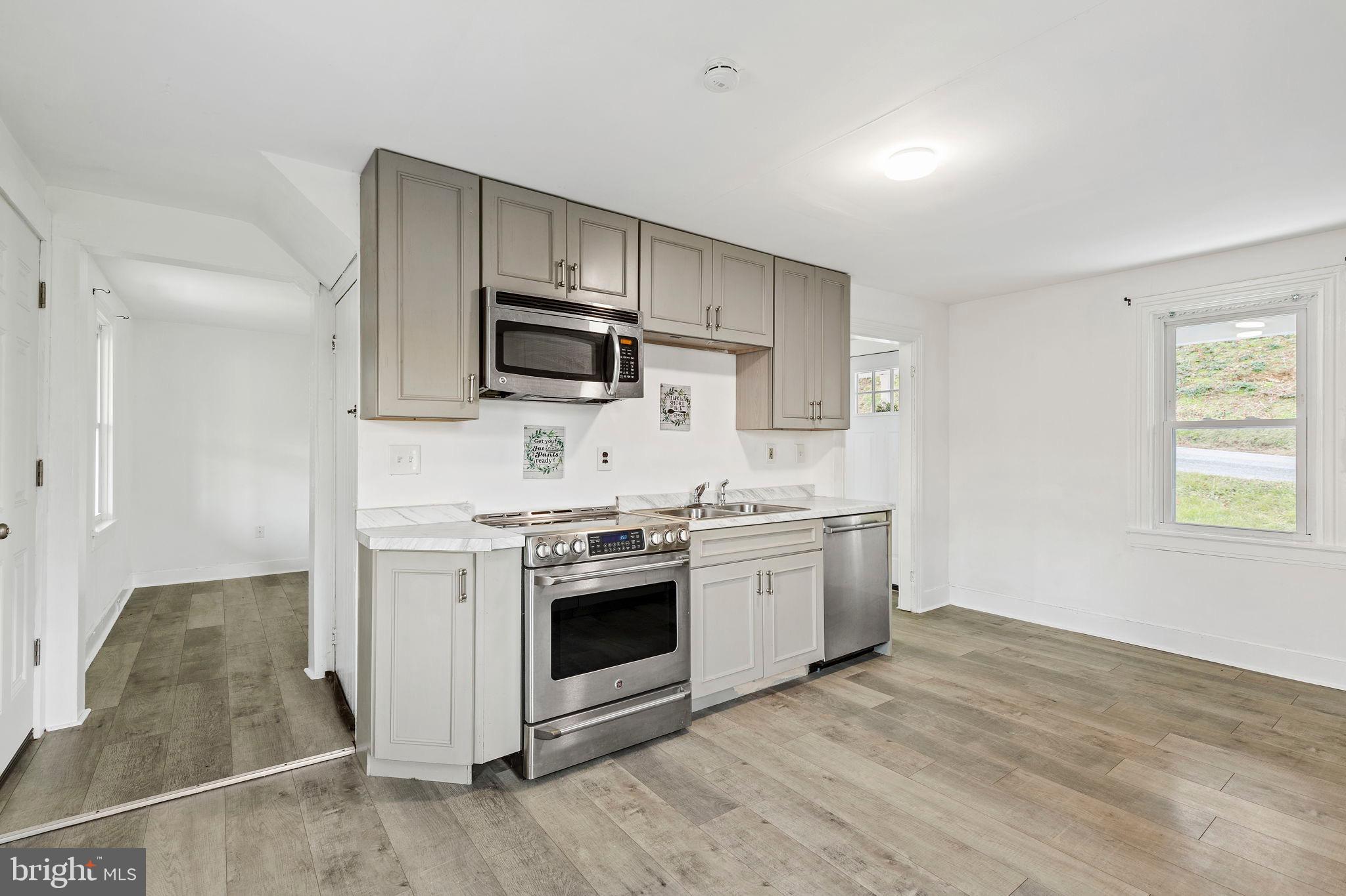 FREELAND - Residential