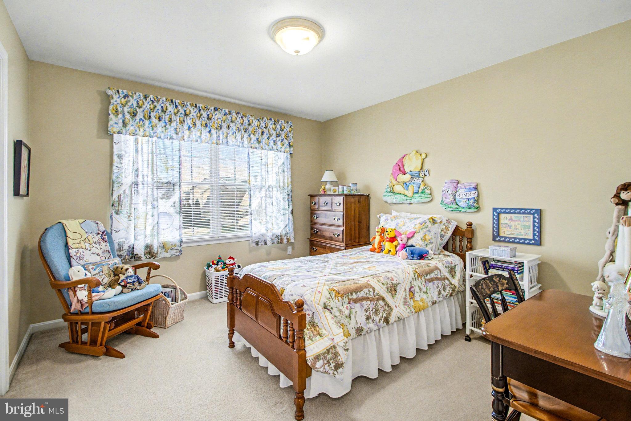 WESTBURY - Residential