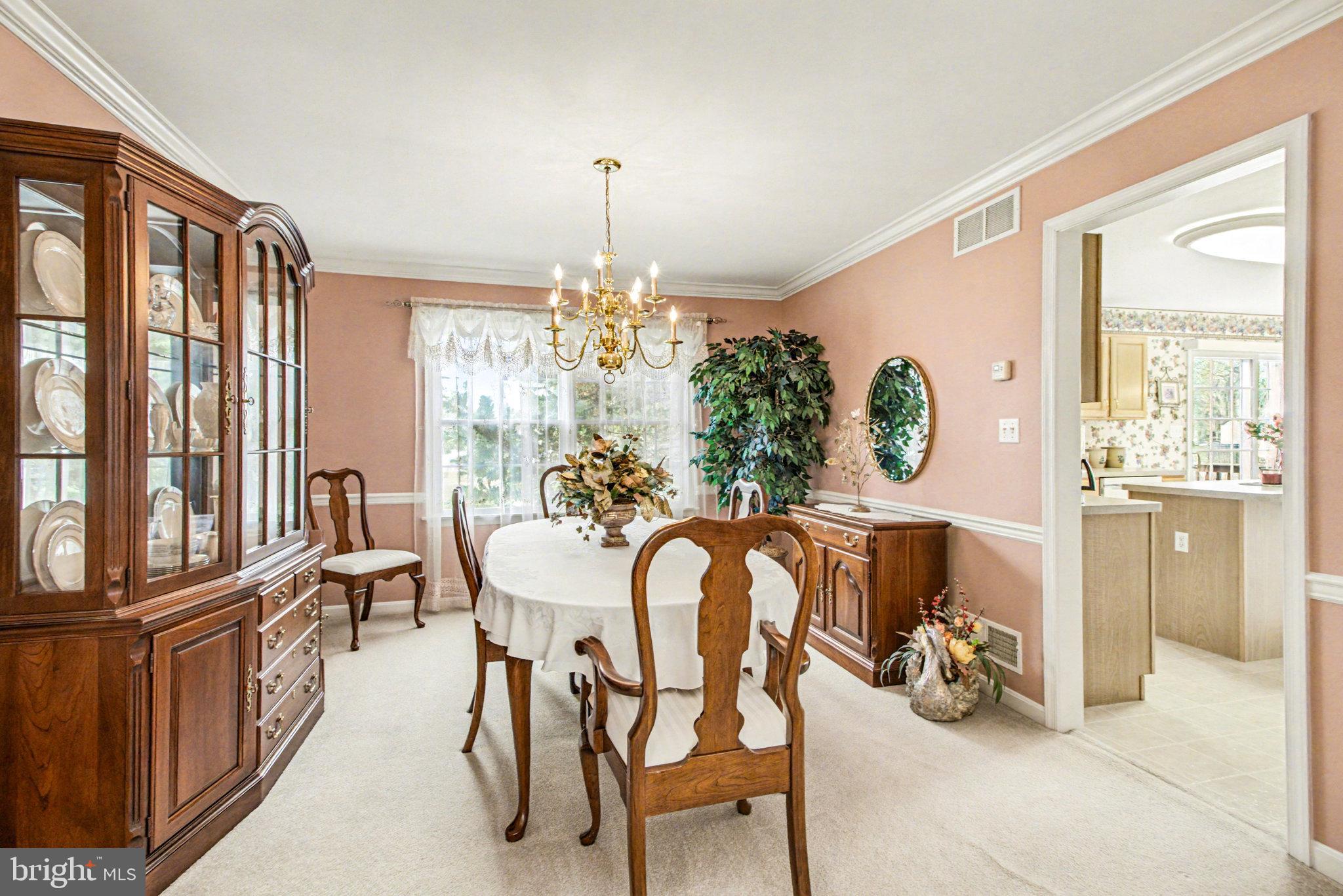 WESTBURY - Residential