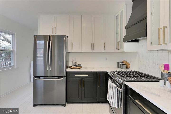 BRADDOCK HEIGHTS - Residential Lease