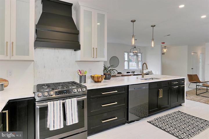 BRADDOCK HEIGHTS - Residential Lease