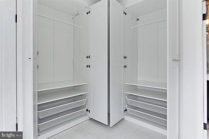 BRADDOCK HEIGHTS - Residential Lease