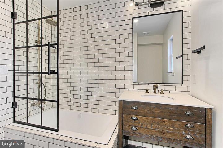 BRADDOCK HEIGHTS - Residential Lease