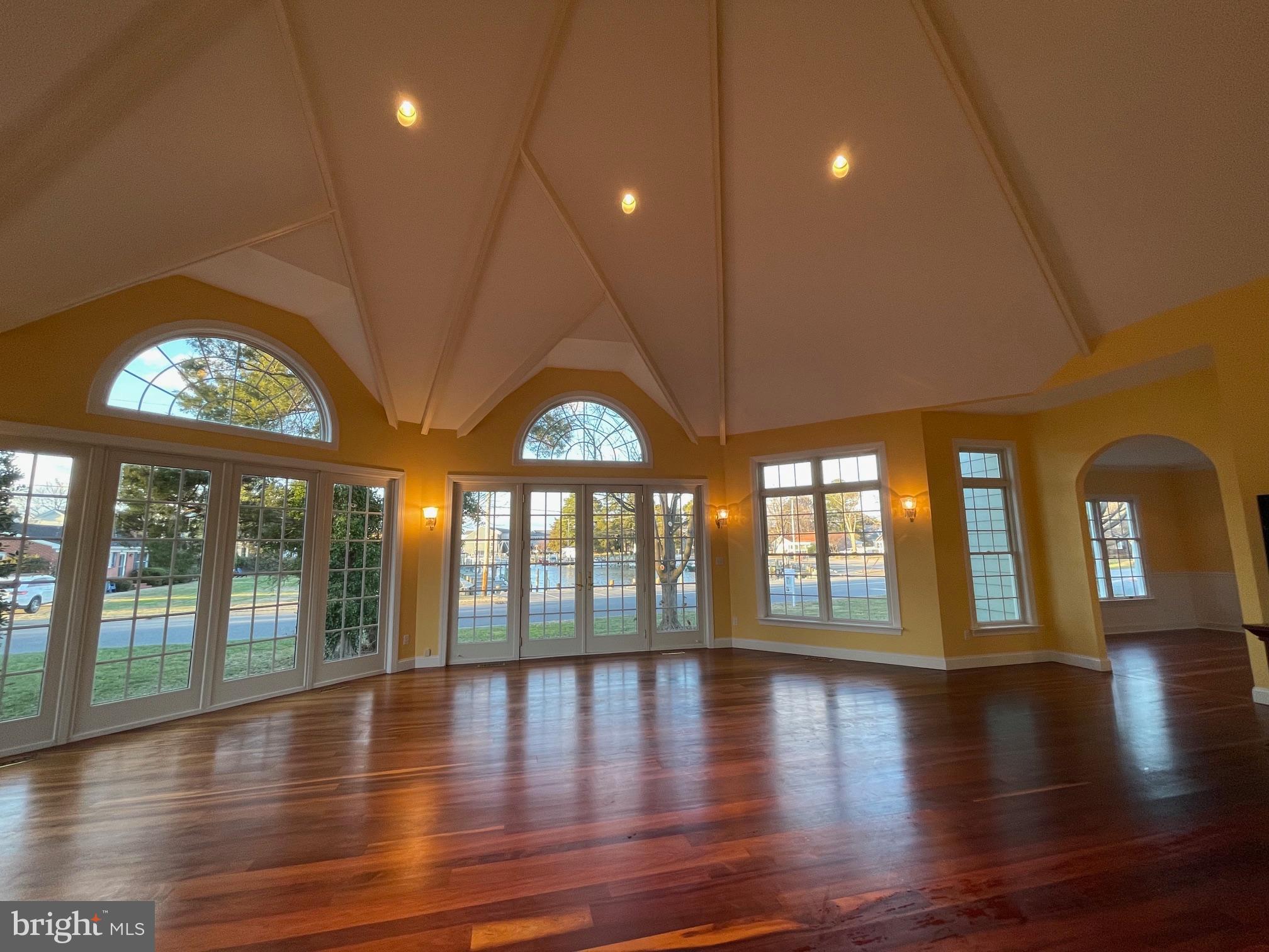 ST. MICHAELS - Residential