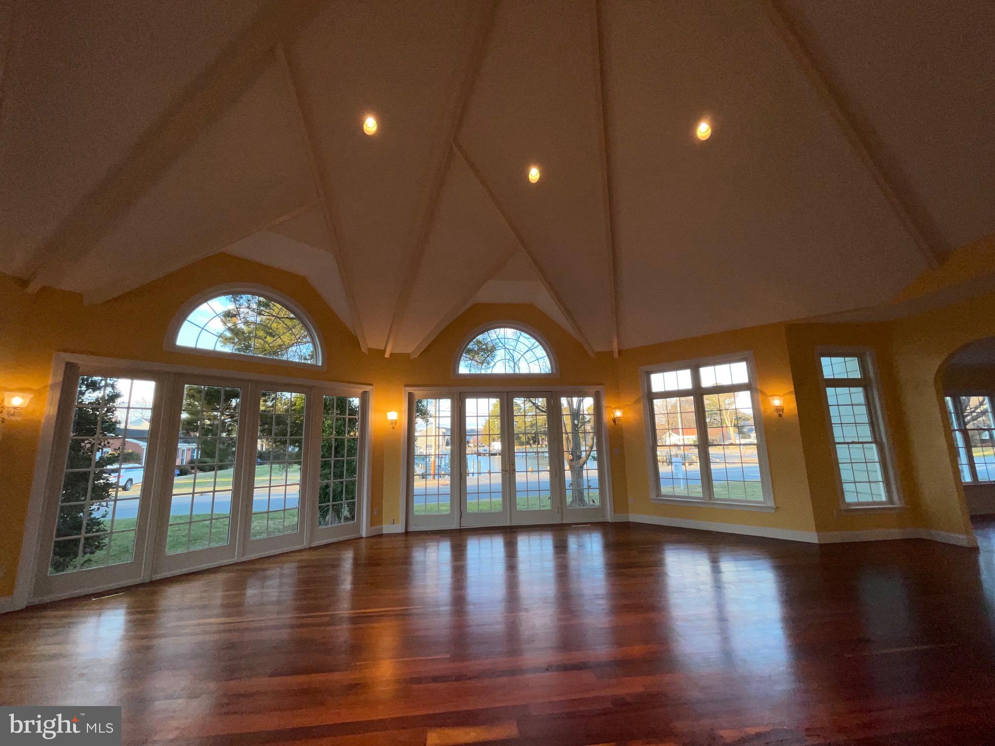 ST. MICHAELS - Residential