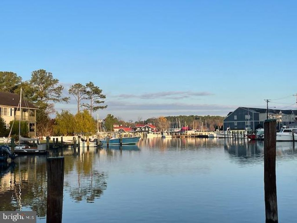 Photo of 216 E Chew Ave, SAINT MICHAELS, MD 21663 (MLS # MDTA2012450)