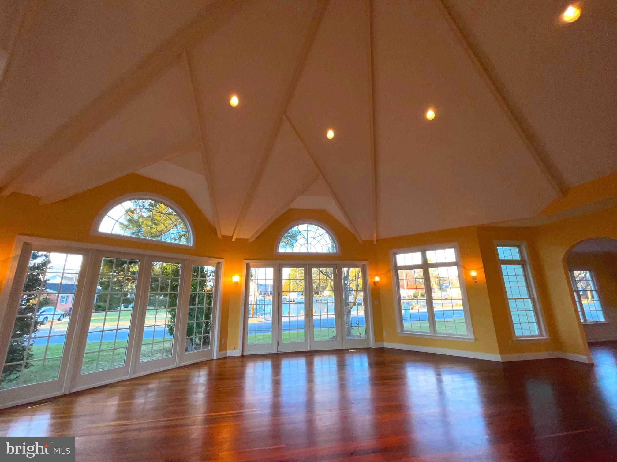 ST. MICHAELS - Residential