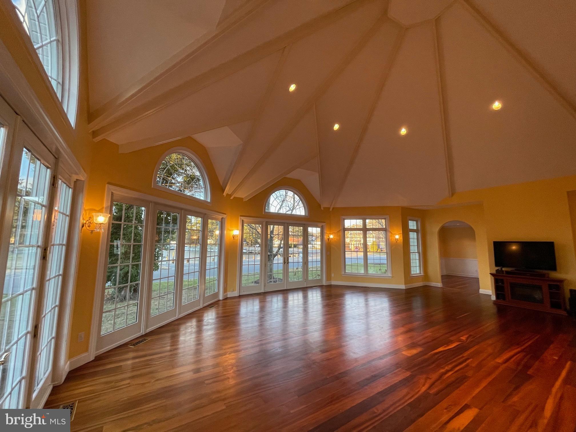 ST. MICHAELS - Residential