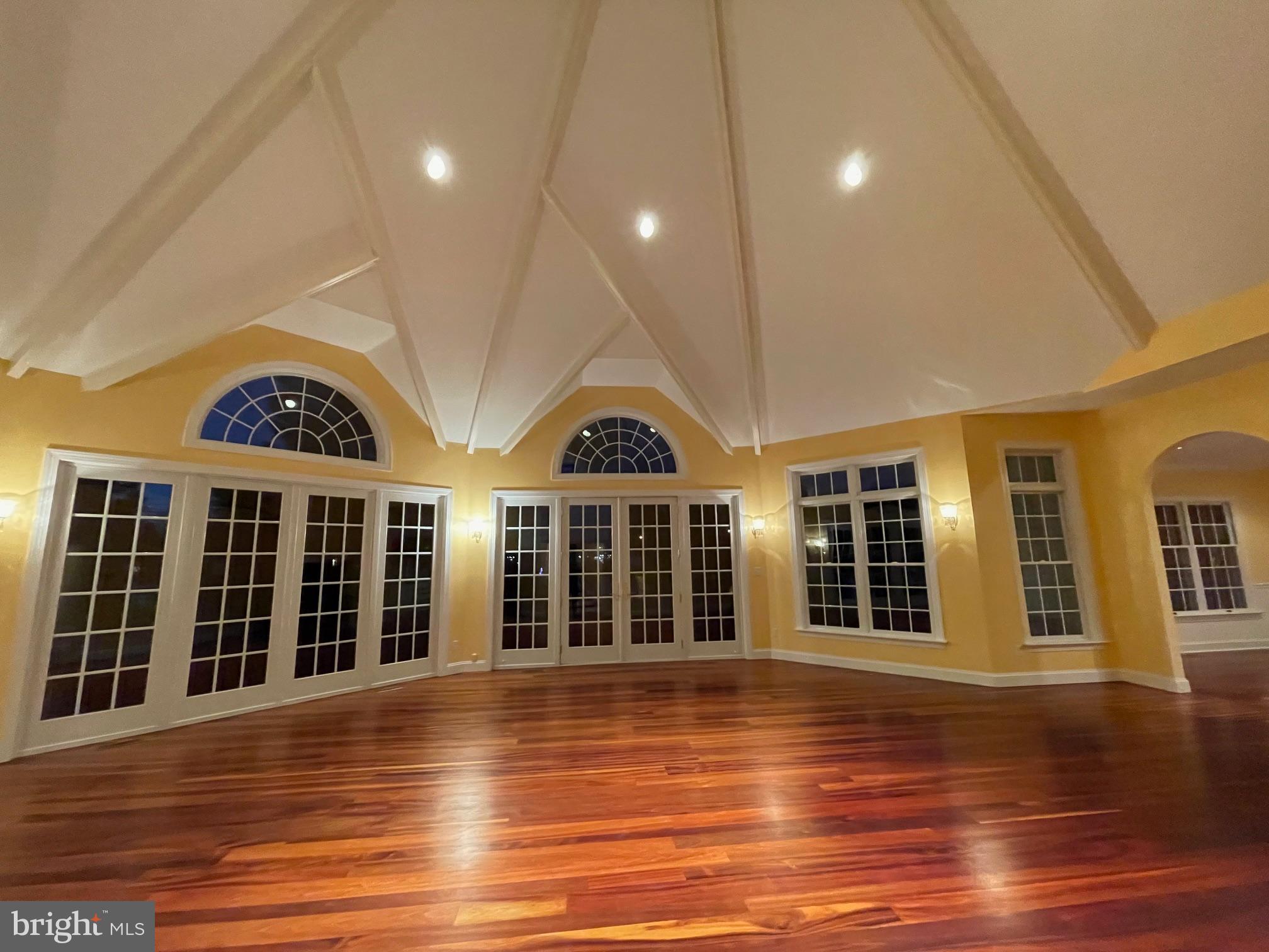 ST. MICHAELS - Residential