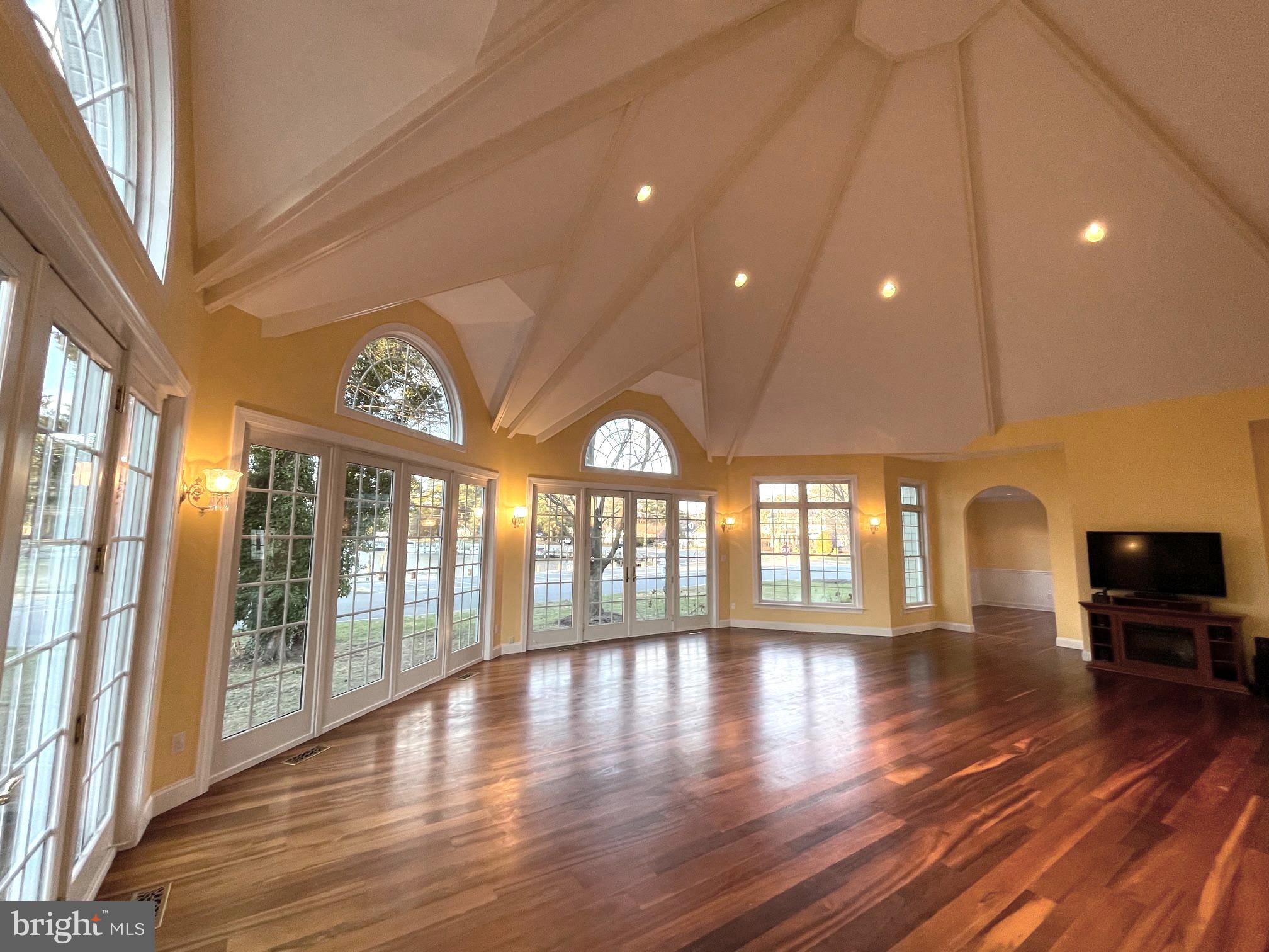 ST. MICHAELS - Residential