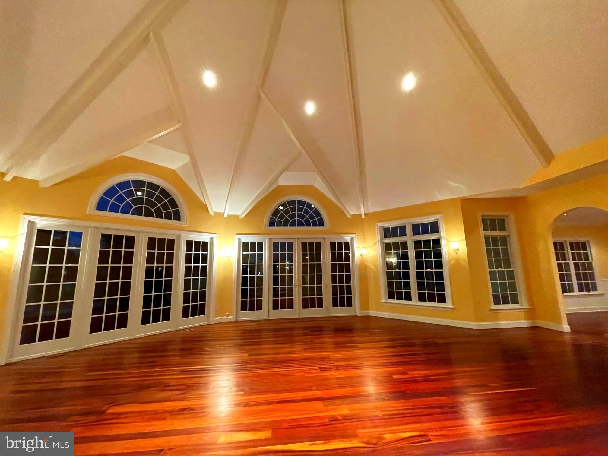 ST. MICHAELS - Residential