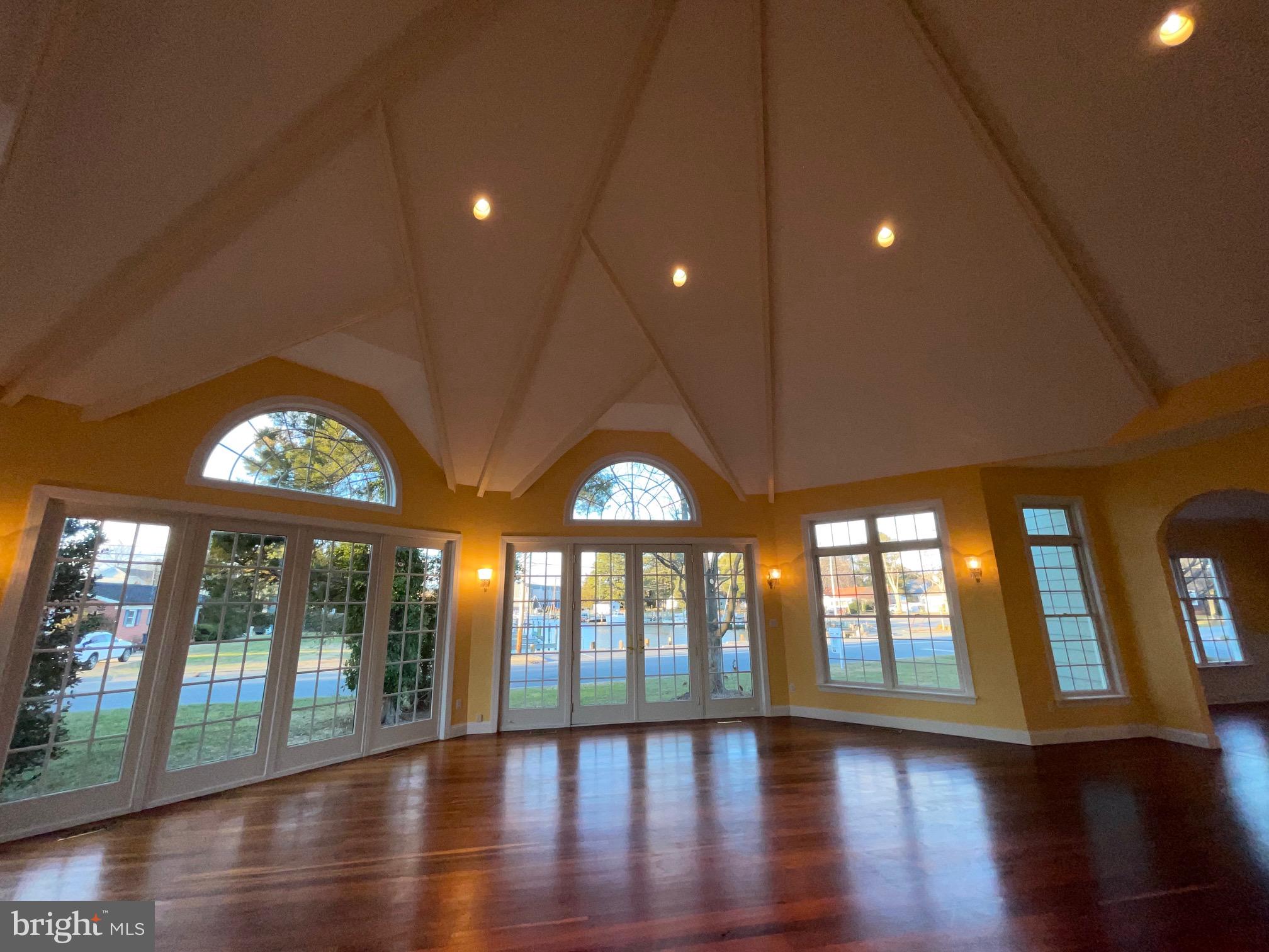 ST. MICHAELS - Residential