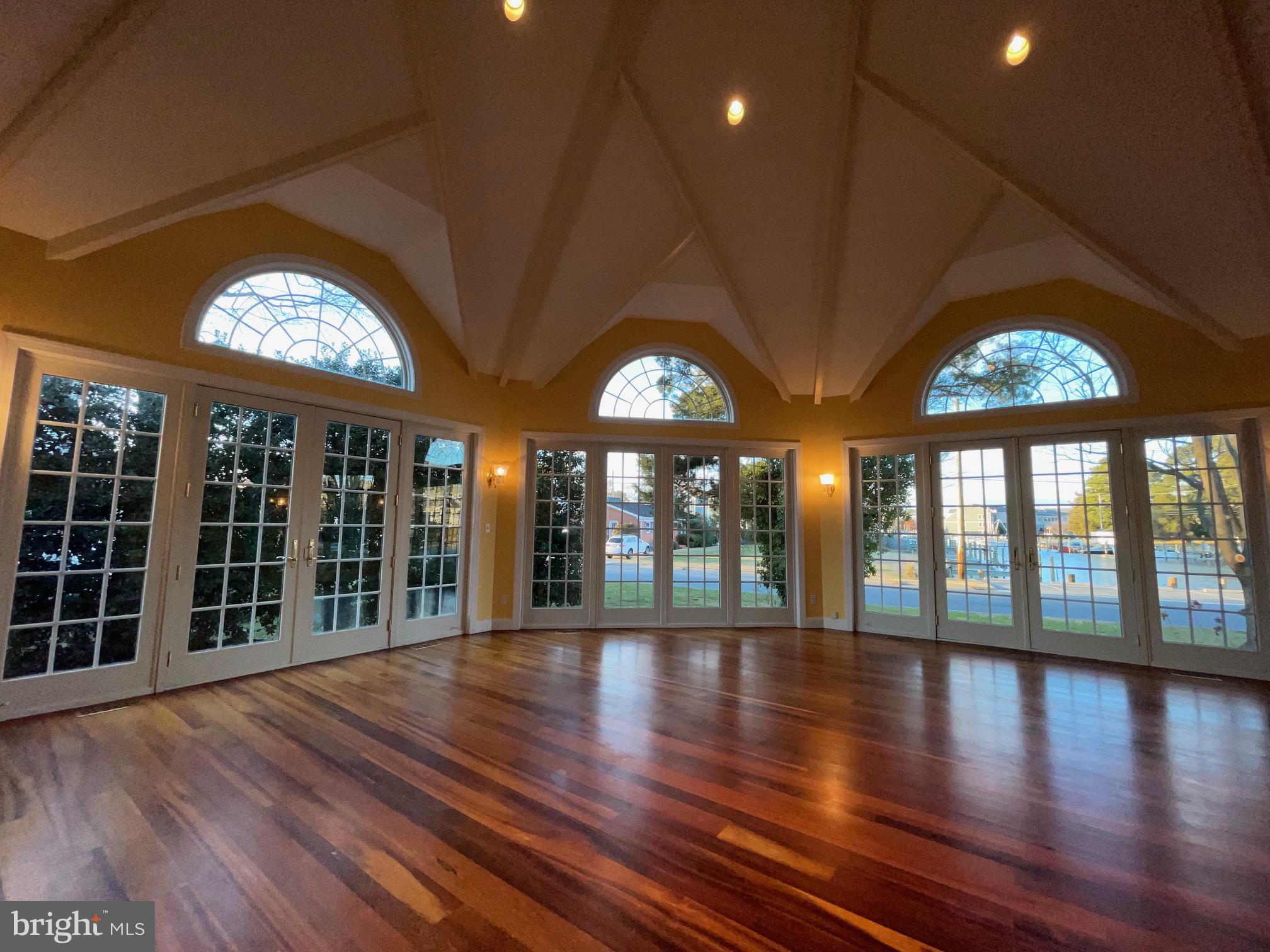 ST. MICHAELS - Residential