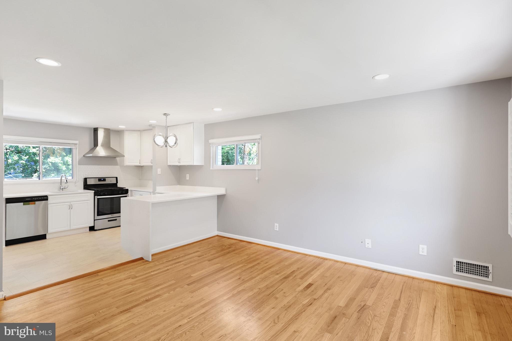 DALECREST - Residential