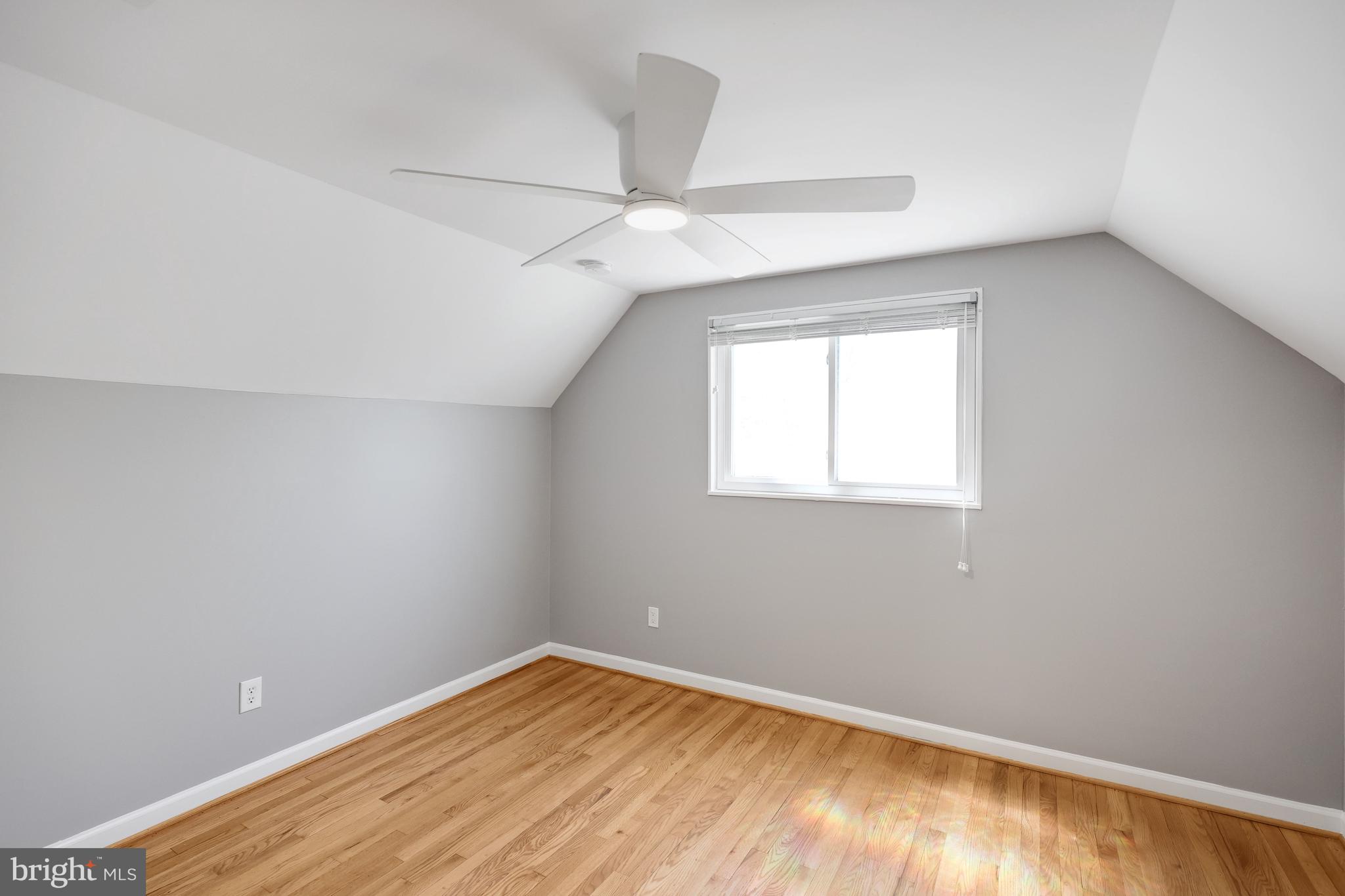 DALECREST - Residential