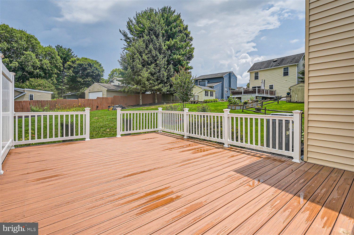 BRIMFIELD - Residential