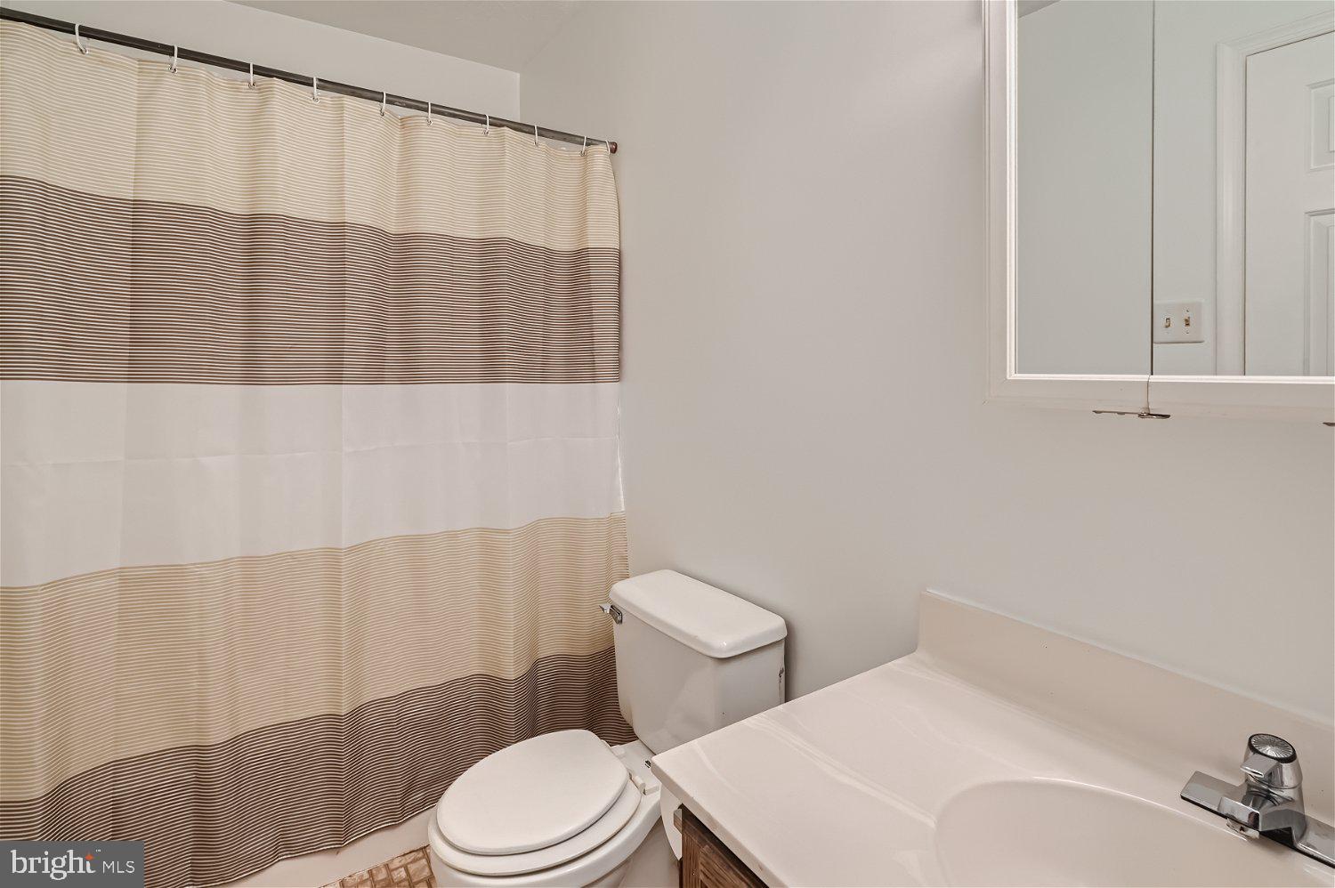 BRIMFIELD - Residential