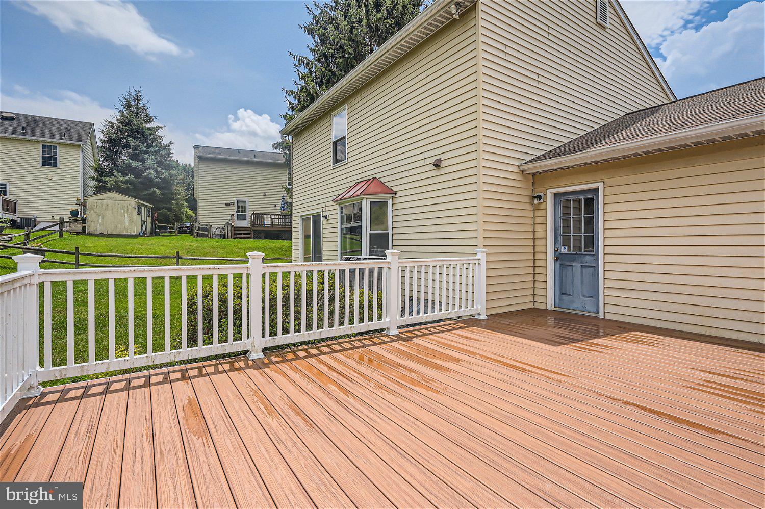 BRIMFIELD - Residential