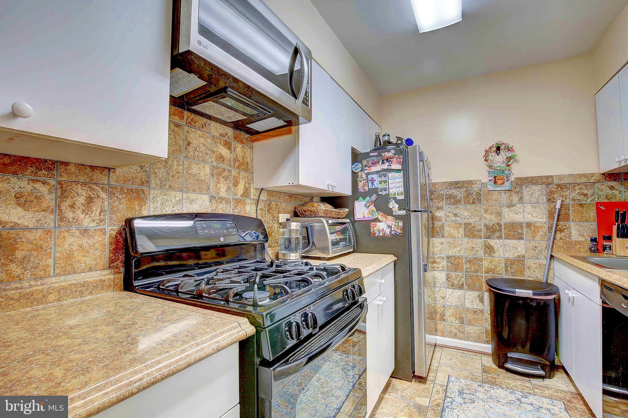 FAIRWINDS ON SEVERN - Residential