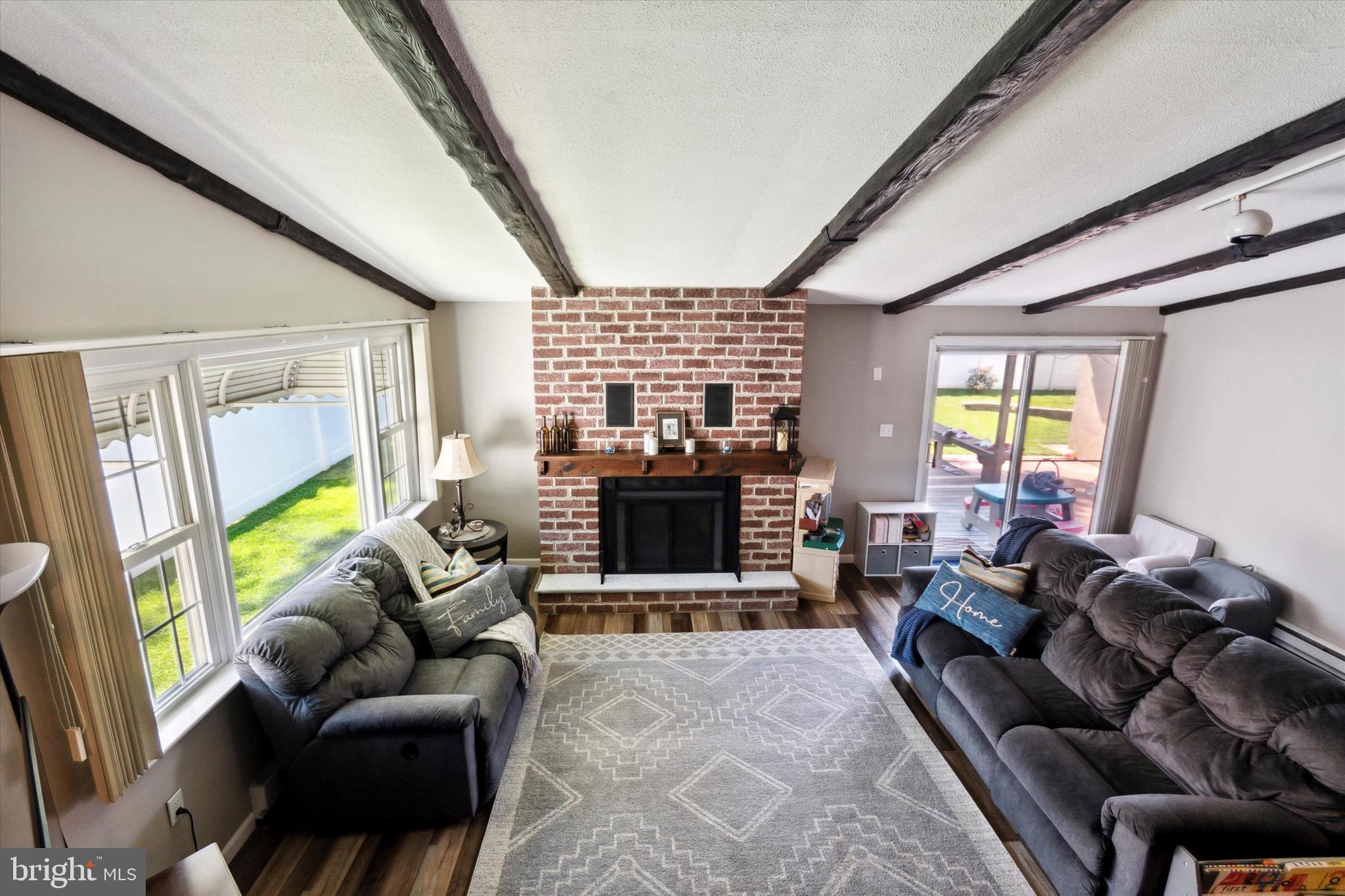 CANDLEBROOK - Residential