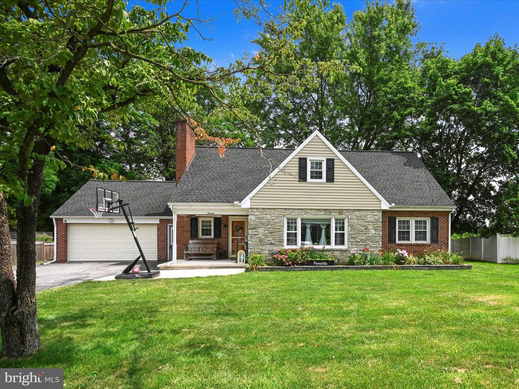 Photo of 13 Pleasant Drive, LANCASTER, PA 17602 (MLS # PALA2073098)