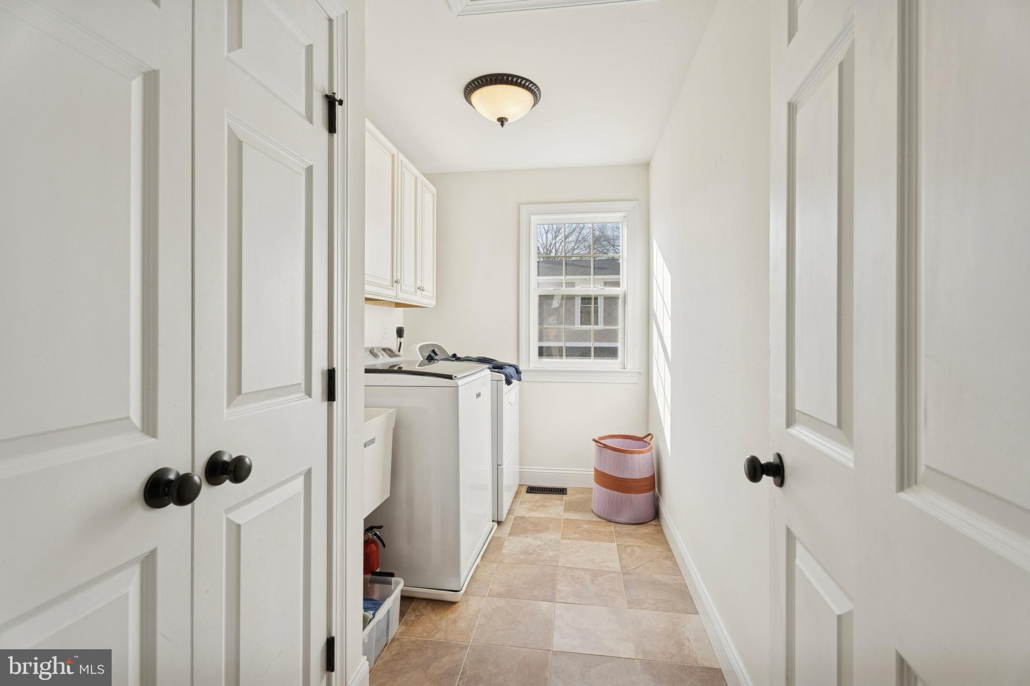 OAKMONT - Residential