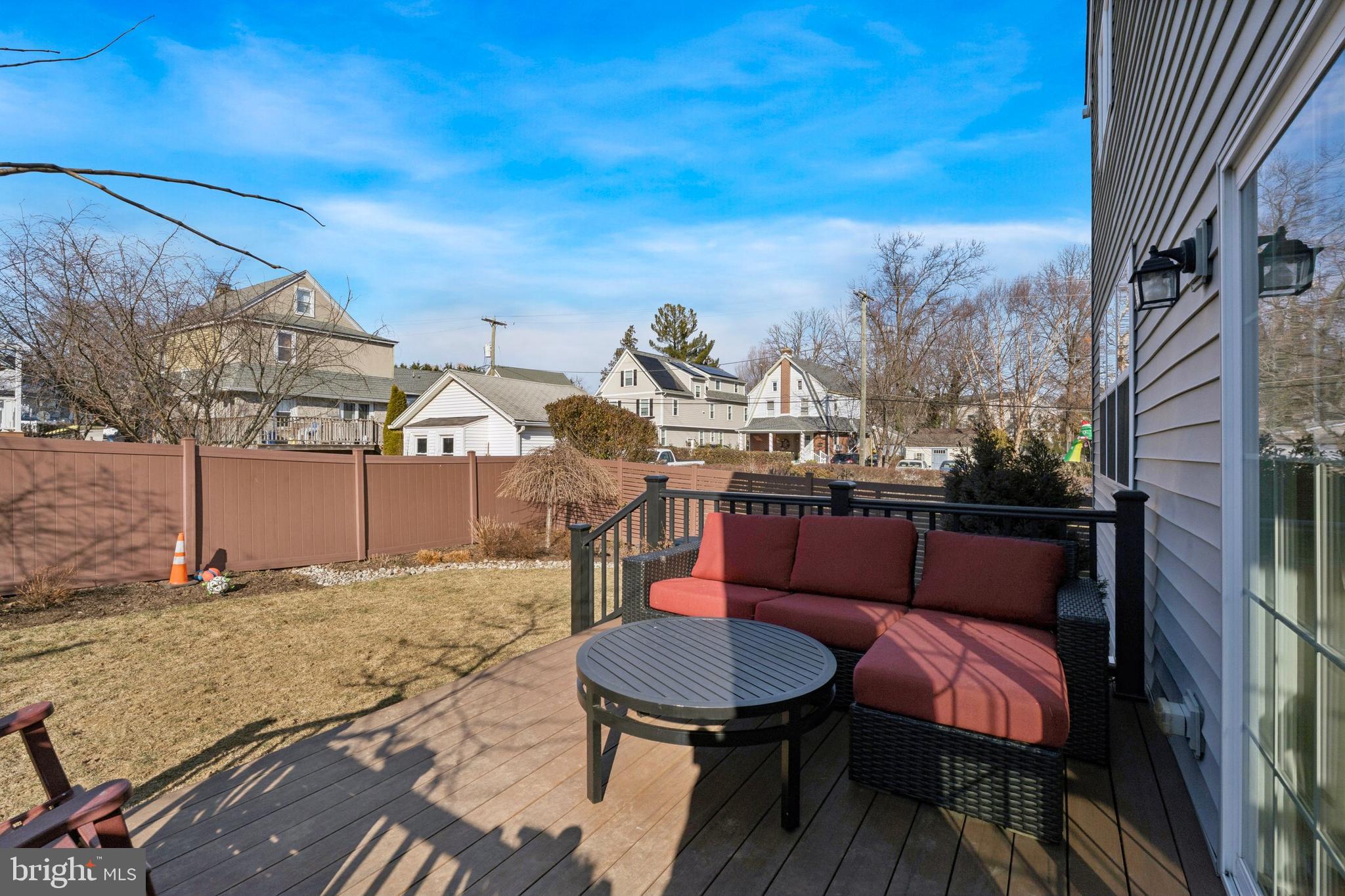 OAKMONT - Residential