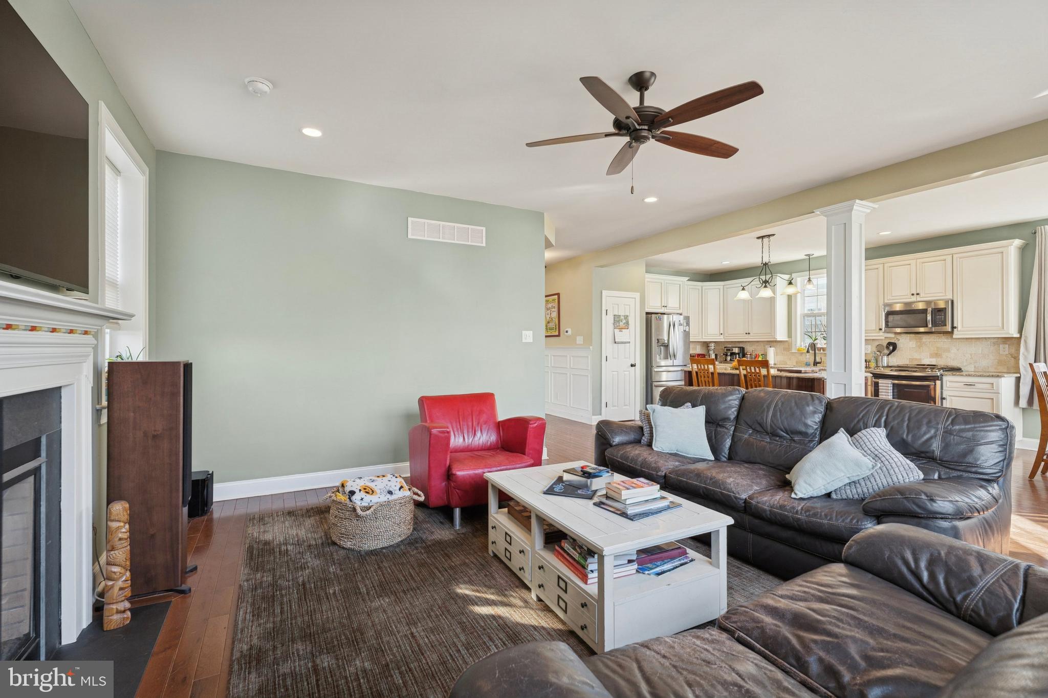 OAKMONT - Residential