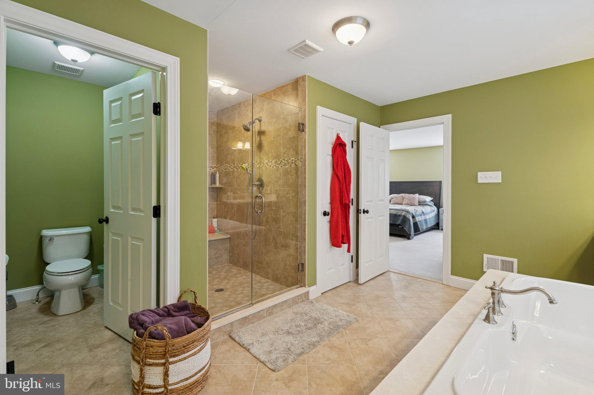 OAKMONT - Residential