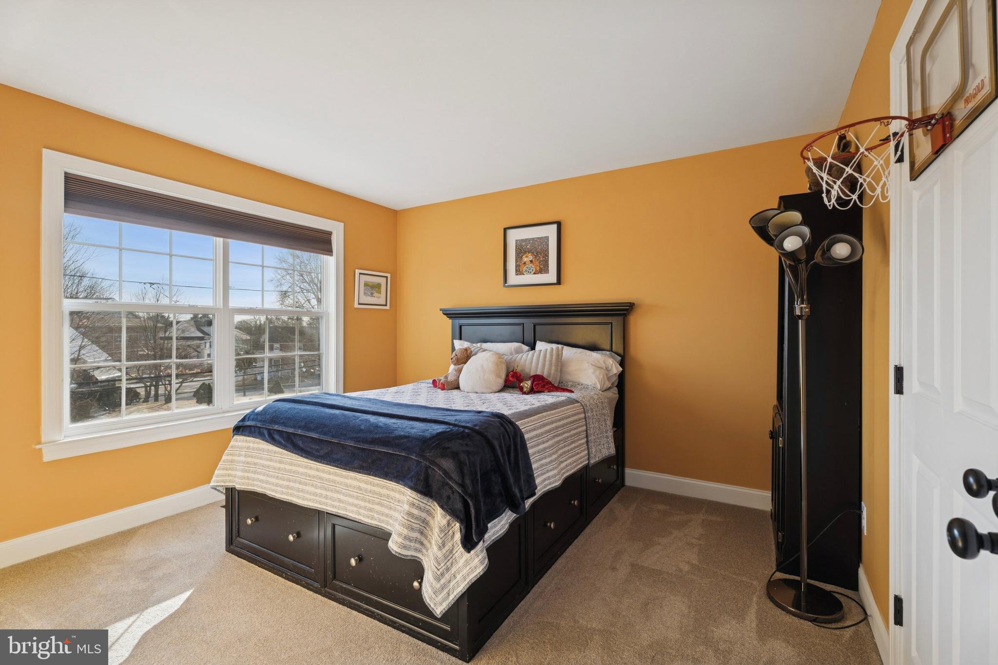 OAKMONT - Residential