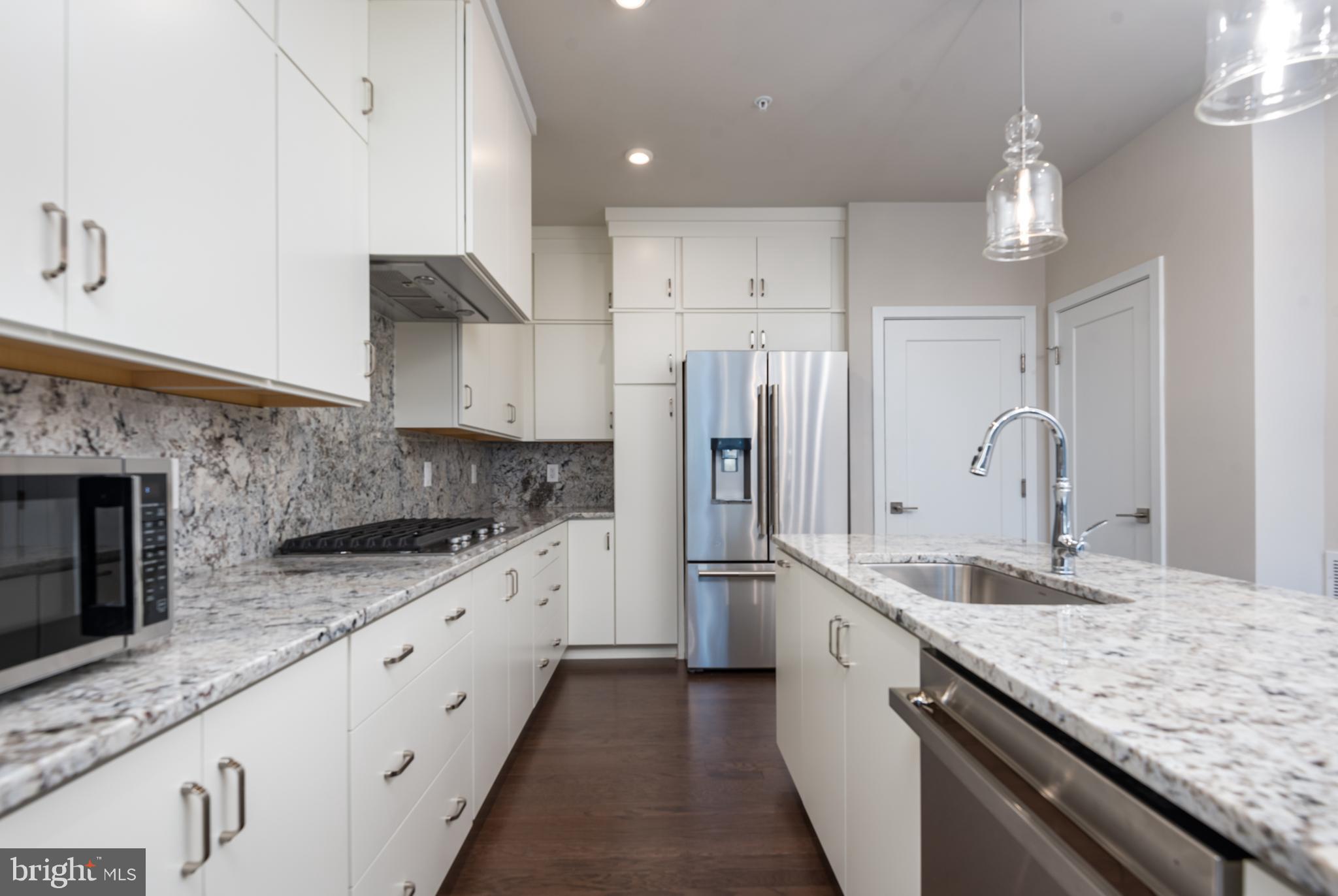 UNION PARK AT MCLEAN - Residential Lease