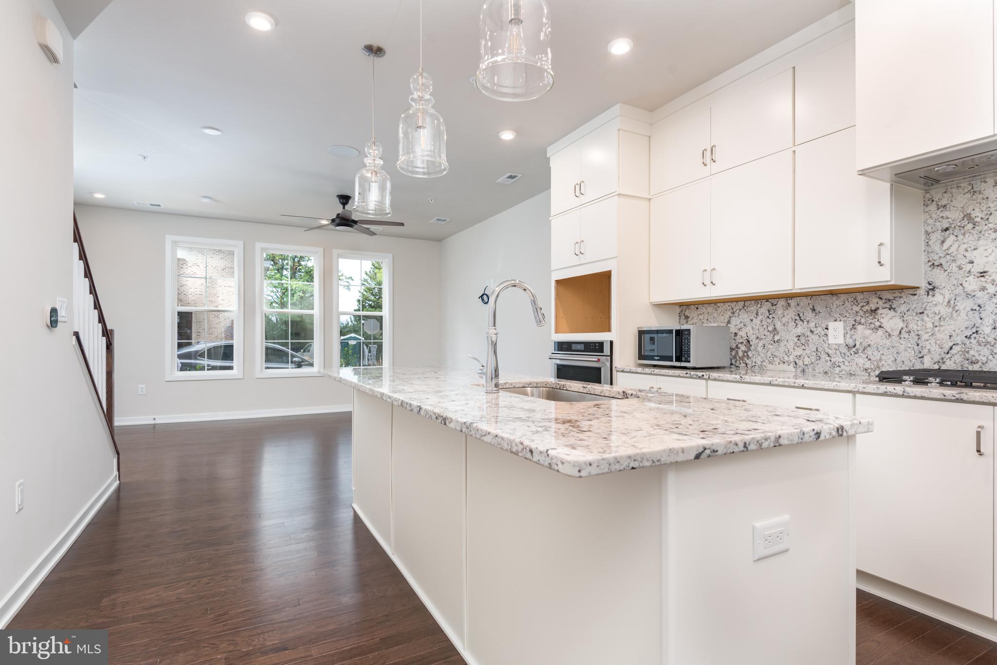 UNION PARK AT MCLEAN - Residential Lease