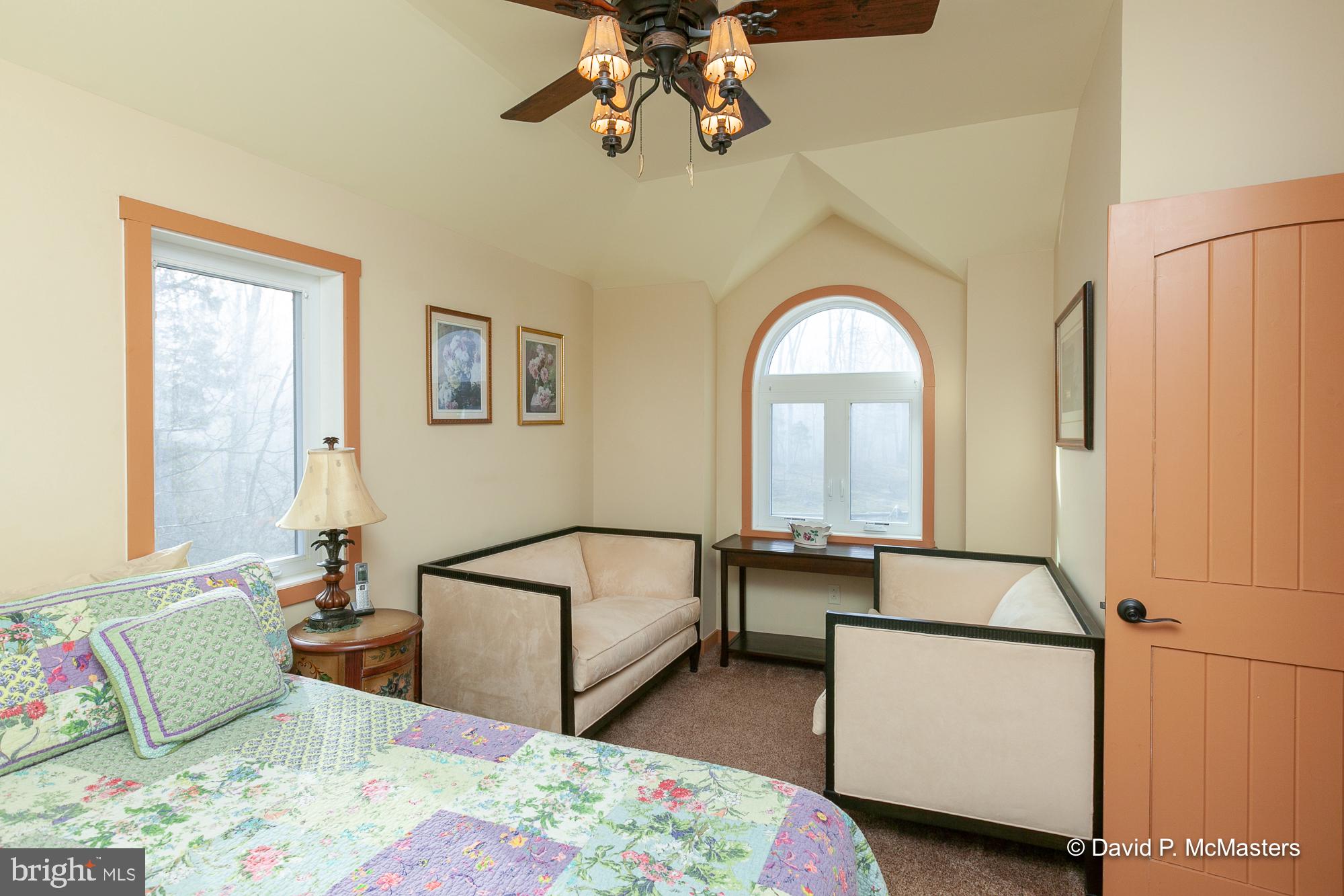 SHEPHERDS COVE - Residential