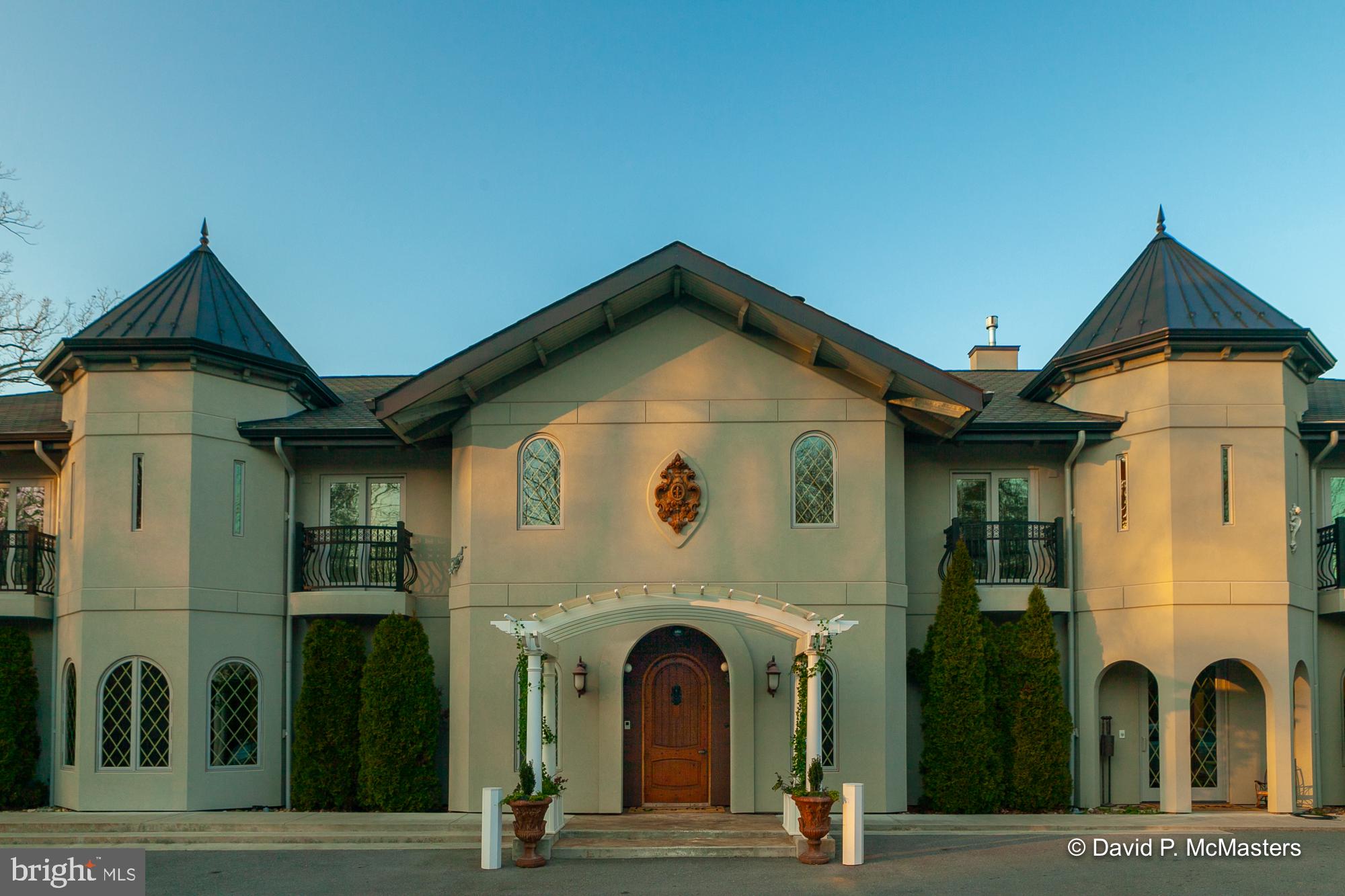 SHEPHERDS COVE - Residential