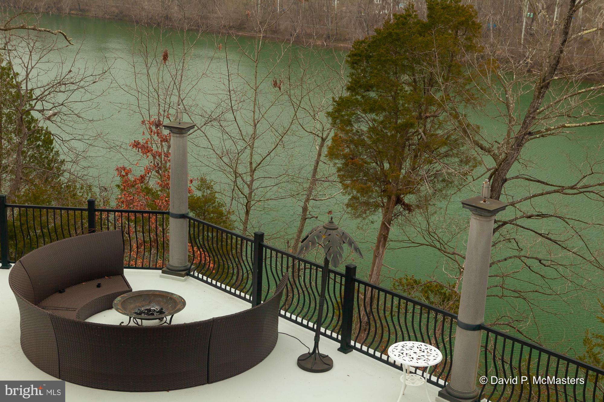 SHEPHERDS COVE - Residential