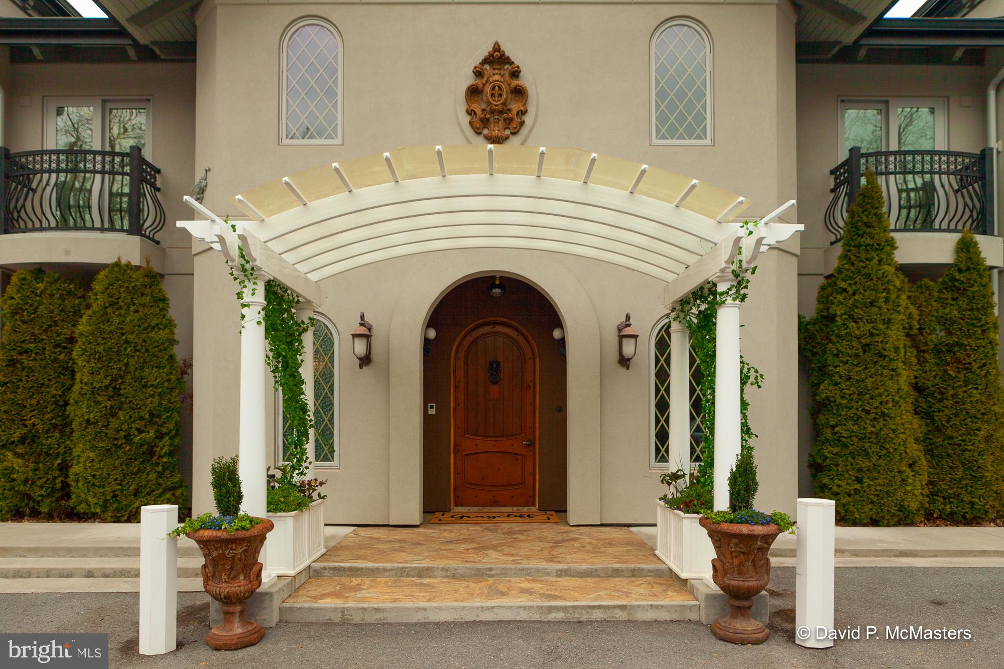 SHEPHERDS COVE - Residential