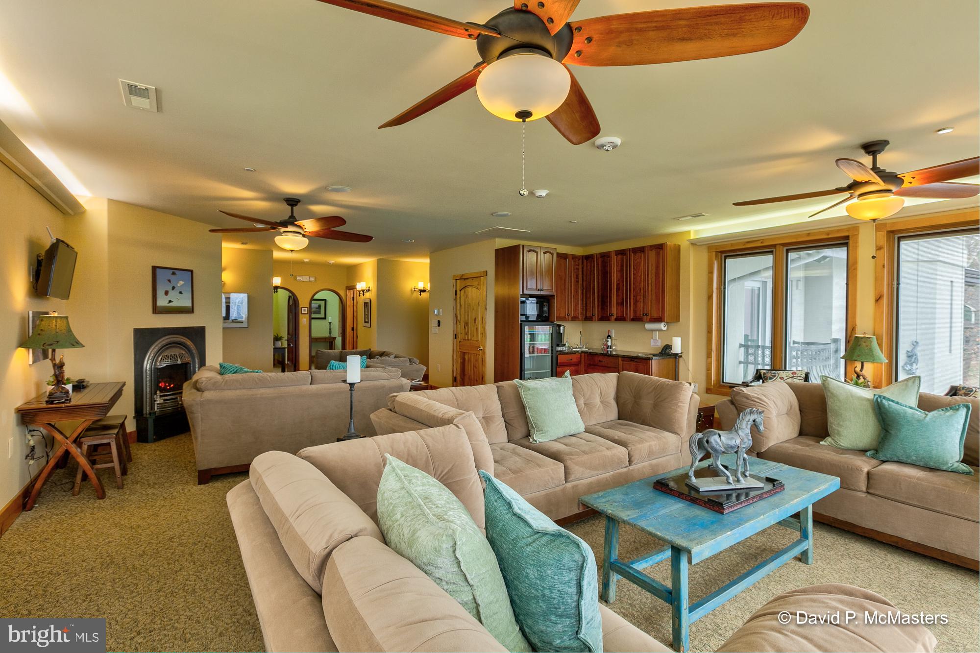 SHEPHERDS COVE - Residential